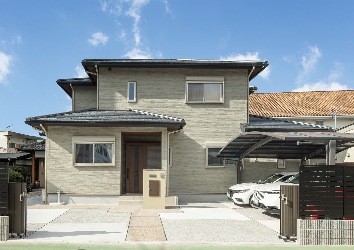 【WordPress】ショートコードを使って本文内へアイキャッチ画像やタイトルを表示する方法の画像|Knowledge Base